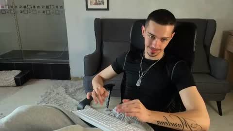 Snapshot of kaydendrew chatting on 23, 6, 2026 KaydenDrew online show from 23, 6, 2026