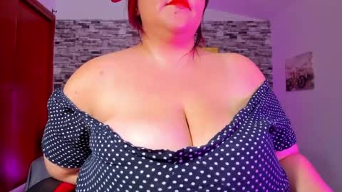 Kayla online show from 13, 2, 2025