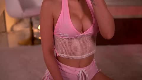 kaylabray online show from 19, 11, 2025