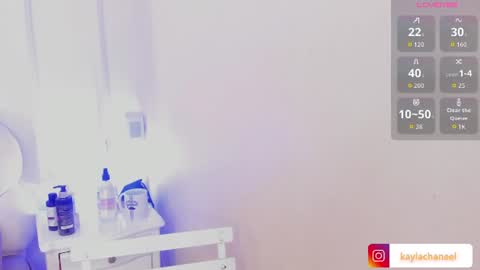 kaylachannell online show from 23, 7, 2026