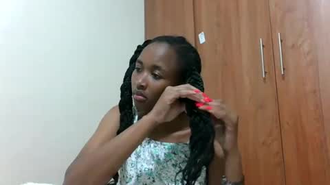 kaylar online show from 12, 6, 2026