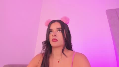 Snapshot of kaylarossi chatting on 5, 2, 2025 Kayla online show from 5, 2, 2025