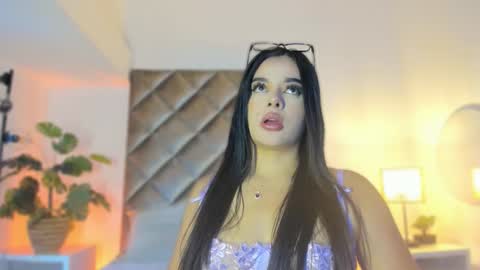 Snapshot of kaylarossi chatting on 6, 1, 2026 Kayla online show from 6, 1, 2026