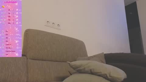 Snapshot of kaylee_ee chatting on 16, 10, 2025 kaylee_ee online show from 16, 10, 2025