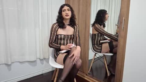 Snapshot of kayleesims_ chatting on 19, 12, 2025 Kaylee Sims online show from 19, 12, 2025