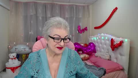 kaylesmoll online show from 31, 1, 2025