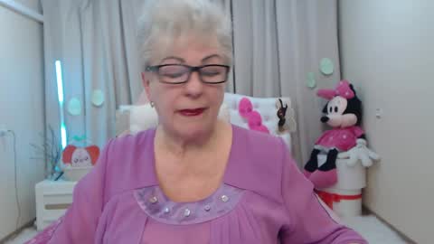 kaylesmoll online show from 1, 4, 2026
