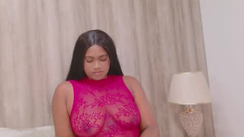 Snapshot of kaylie_mitchel chatting on 20, 9, 2025  KAYLIE  online show from 20, 9, 2025