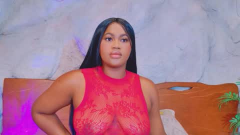 Snapshot of kaylie_mitchel chatting on 2, 11, 2025  KAYLIE  online show from 2, 11, 2025