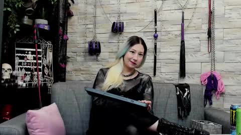 Miss Kazia online show from 19, 3, 2026