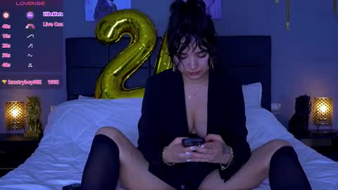 Snapshot of kcassiek chatting on 12, 9, 2025 I m Cassie and would be my pleasure to have you in my room online show from 12, 9, 2025