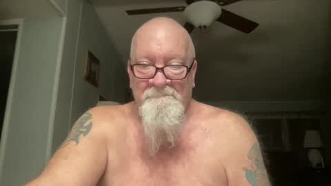 Snapshot of kcbace61760 chatting on 3, 3, 2025 kcbace61760 online show from 3, 3, 2025