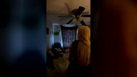 Snapshot of kearianwat chatting on 8, 3, 2026 kearianwat online show from 8, 3, 2026