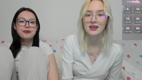 Seb Polly Roxy Jonny online show from 16, 12, 2024