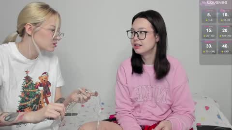 Seb Polly Roxy Jonny online show from 18, 12, 2024