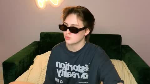 Seb Polly Roxy Jonny online show from 9, 3, 2026