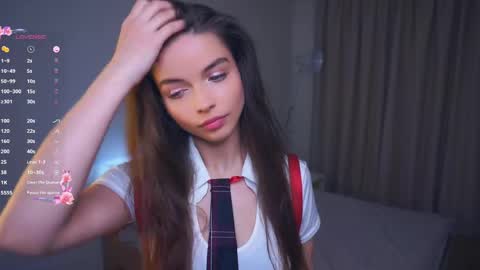 Snapshot of keenakosbab chatting on 19, 5, 2026 Lulu online show from 19, 5, 2026