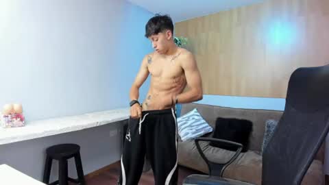 Snapshot of kei_23 chatting on 28, 7, 2026 Kei online show from 28, 7, 2026