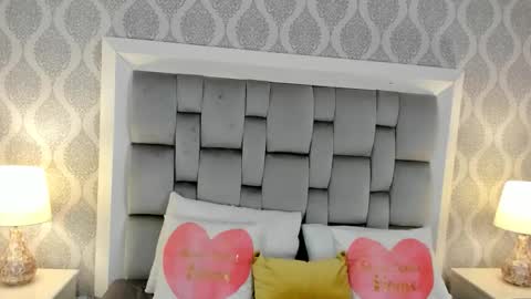 Snapshot of keiira_fox chatting on 12, 1, 2026 Keiira Fox online show from 12, 1, 2026