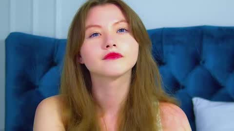 Keira online show from 17, 9, 2025