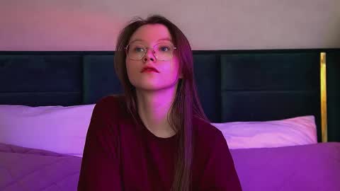 Keira online show from 5, 2, 2026