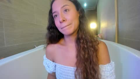 Snapshot of keiry_gonzalez11_aws chatting on 21, 9, 2025 keiry_gonzalez11_aws online show from 21, 9, 2025