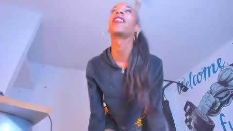 KEISY MARIANA  online show from 12, 3, 2026