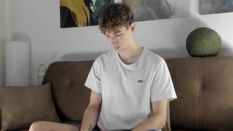 Mark online show from 16, 10, 2025