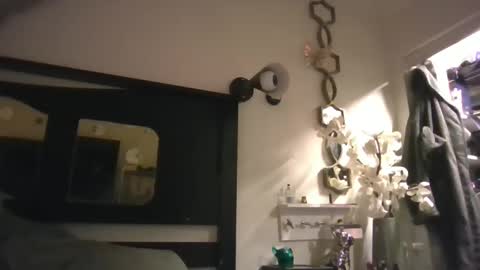 clyde online show from 3, 3, 2025