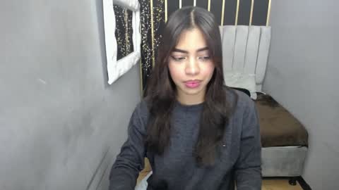 Snapshot of keizy_conte chatting on 13, 12, 2024 K E I Z Y online show from 13, 12, 2024