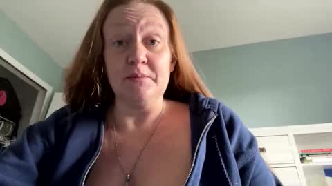 kellilyn10 online show from 5, 4, 2026
