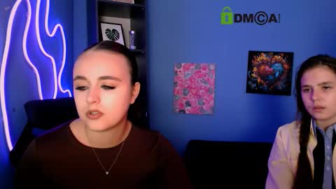 kelly_may1 online show from 5, 11, 2025