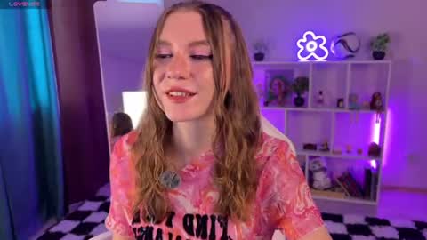 Kelly online show from 25, 7, 2026