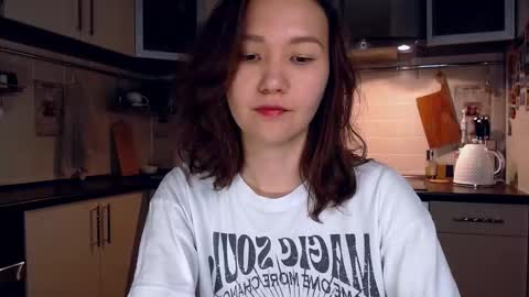 Snapshot of kelly_yon chatting on 16, 9, 2025 Kelly online show from 16, 9, 2025