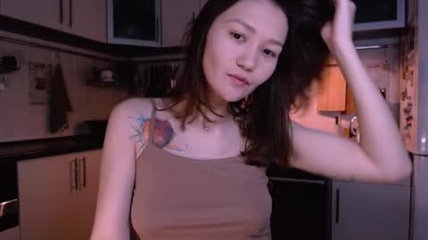 Snapshot of kelly_yon chatting on 27, 11, 2025 Kelly online show from 27, 11, 2025