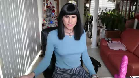 kellyanne Lynn but please call me fucktoy online show from 14, 12, 2024