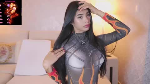vanessa online show from 25, 4, 2026