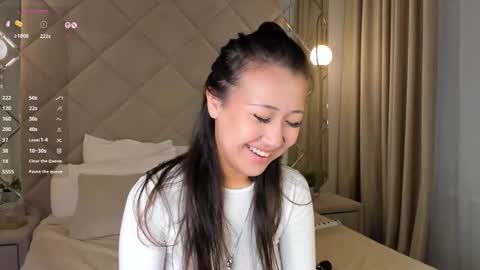 kellyy_bern online show from 12, 11, 2025