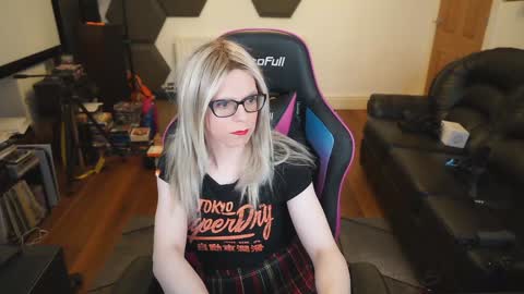 kelseycobalt online show from 12, 12, 2024