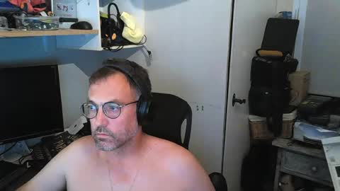 kelvin06133 online show from 16, 7, 2026