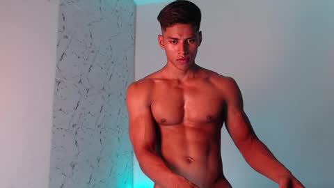 ken__owensx online show from 19, 5, 2026
