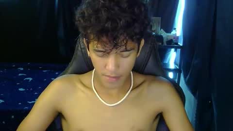 Snapshot of ken_bigcockxx chatting on 12, 4, 2026 Ken online show from 12, 4, 2026