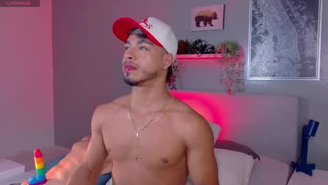 Snapshot of ken_boy_ chatting on 3, 6, 2026 online show from 3, 6, 2026