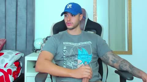 Snapshot of ken_mailik chatting on 4, 10, 2025 ken_mailik online show from 4, 10, 2025