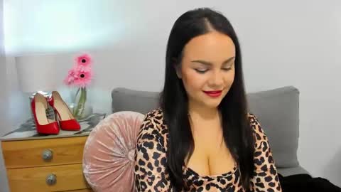 KendalDaisy online show from 28, 2, 2025