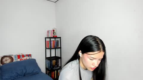 Kendal online show from 31, 1, 2025