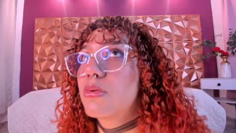 Snapshot of kendall23_ chatting on 19, 12, 2024 Kendall online show from 19, 12, 2024