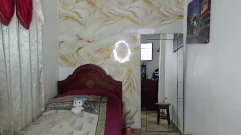 kendall  online show from 3, 3, 2025