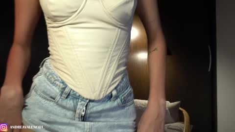 Andrea online show from 9, 1, 2025