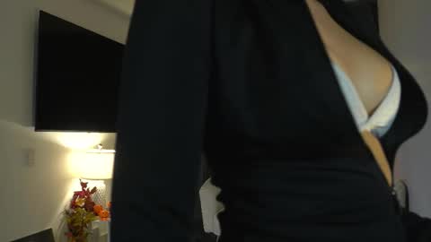 Andrea online show from 21, 10, 2025